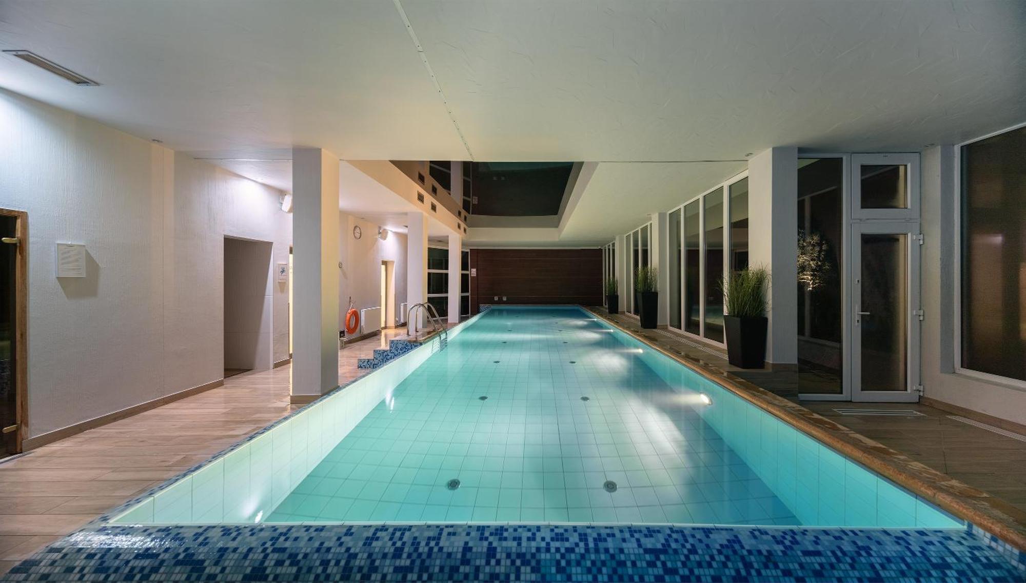 Hotel Moran & Spa Powidz  Exterior foto